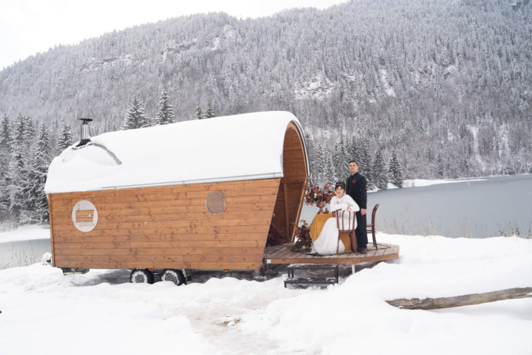 Un mariage hivernal et rebelle en Haute-Savoie