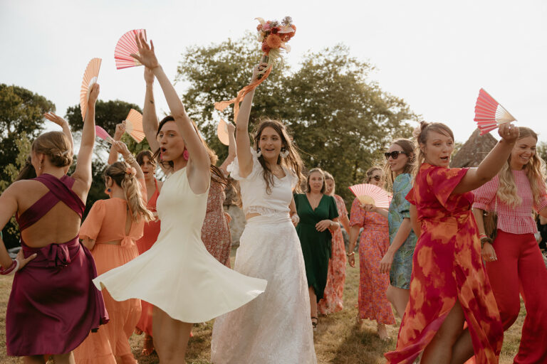 P+B Un mariage au Château Baylac dans le Pays Basque.