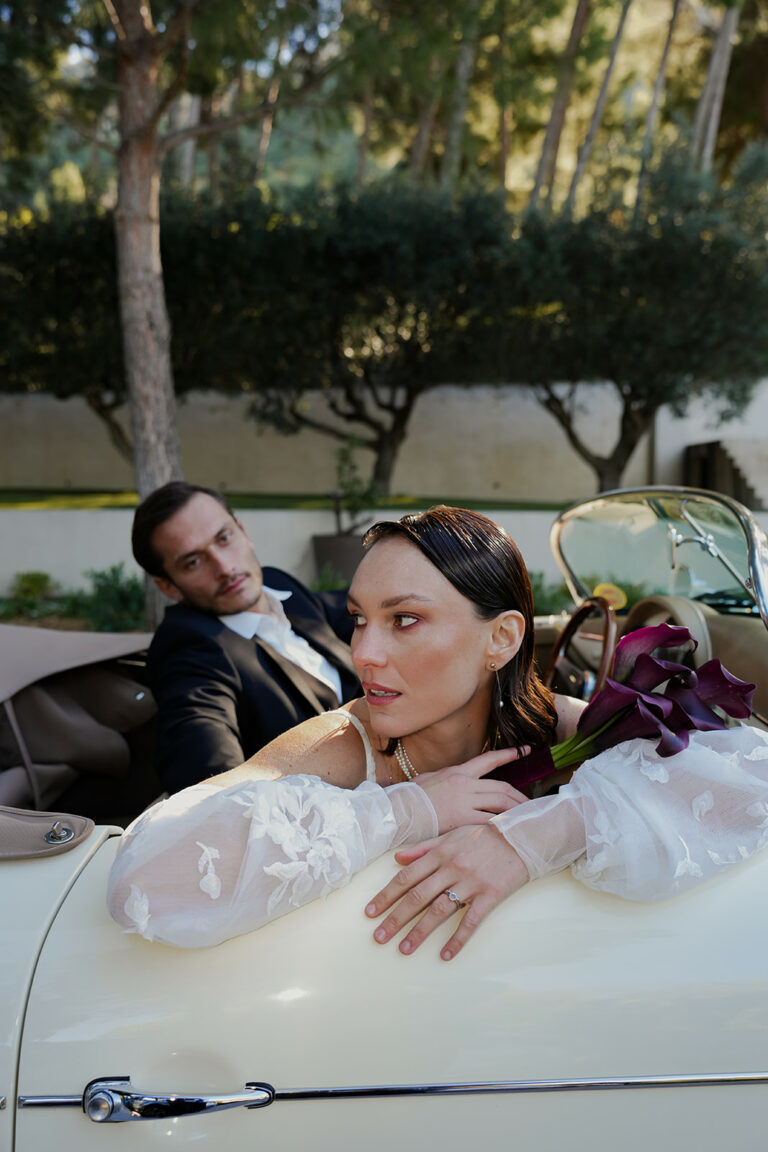 Un mariage lie de vin au Domaine de Canaille sur la Côte d’Azur.