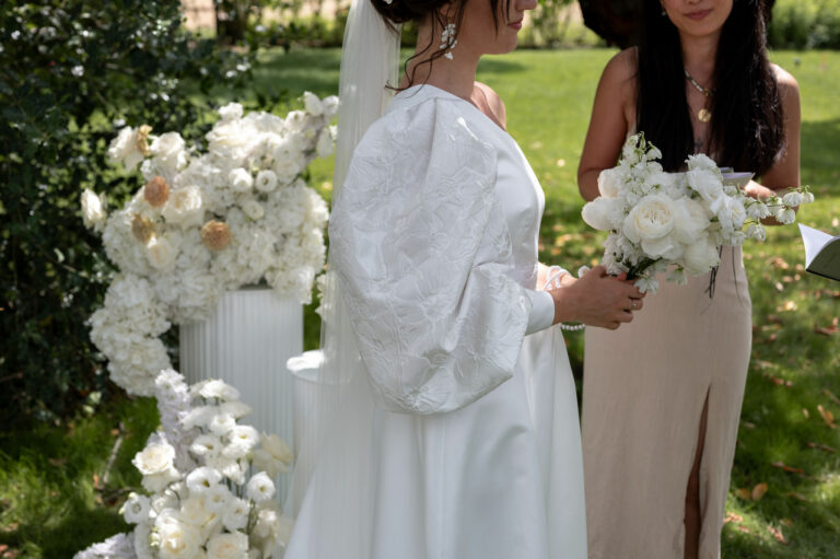 Une inspiration mariage en blanc à la Villa Edmond.